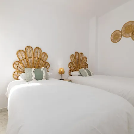 Plush Penthouse With Terrace Apartment *