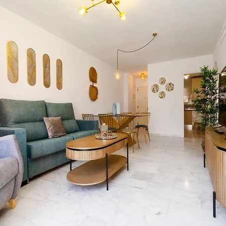 Plush Penthouse With Terrace Marbella
